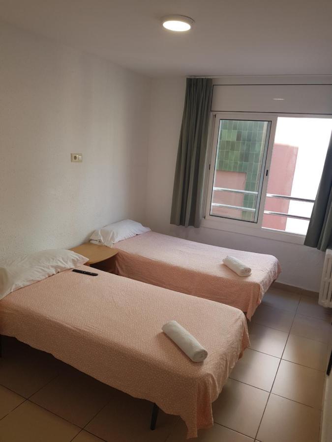 Hostal Mozaik Lloret Λορέτ Ντε Μαρ Εξωτερικό φωτογραφία