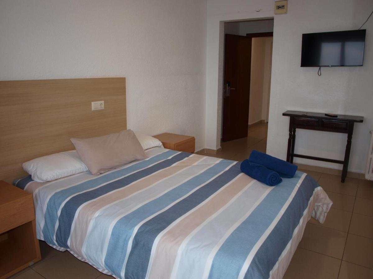 Hostal Mozaik Lloret Λορέτ Ντε Μαρ Εξωτερικό φωτογραφία