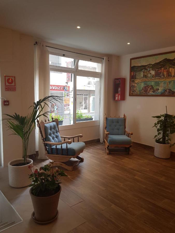 Hostal Mozaik Lloret Λορέτ Ντε Μαρ Εξωτερικό φωτογραφία