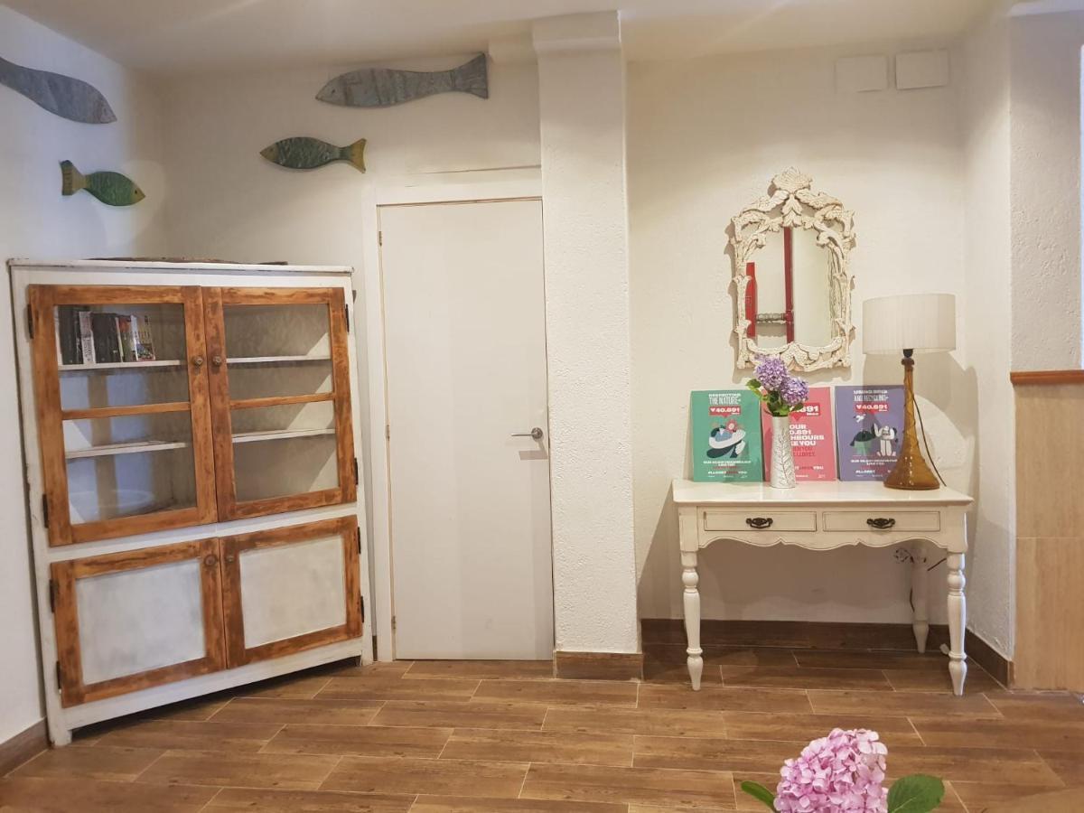 Hostal Mozaik Lloret Λορέτ Ντε Μαρ Εξωτερικό φωτογραφία